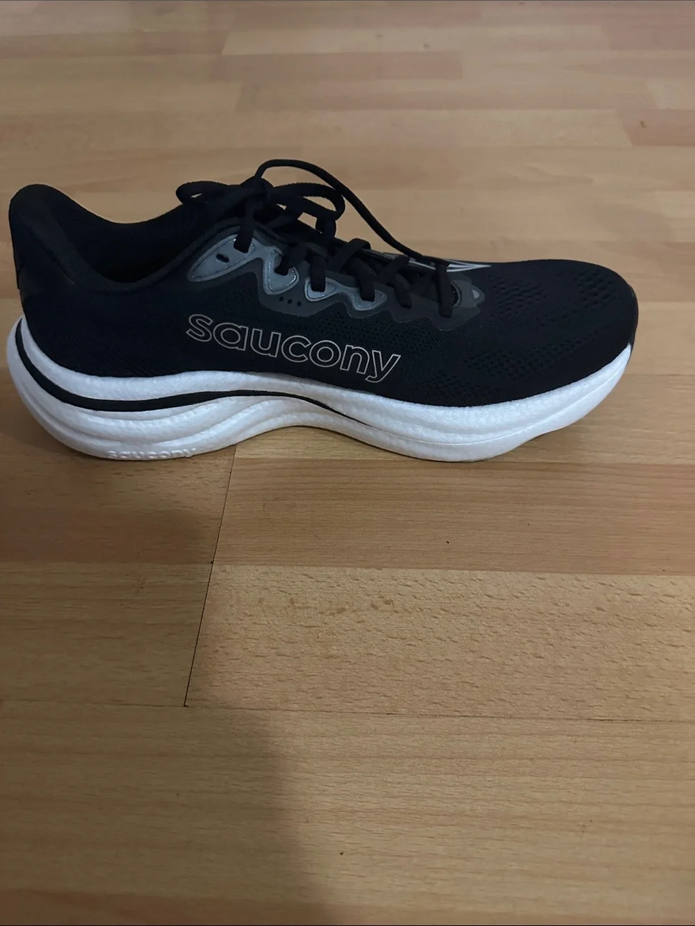 Saucony Ride 19 Running Shoes